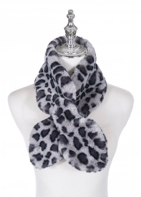 Leopard Print Faux Fur Scarf