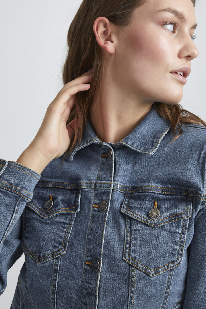 Byoung Pully Denim Jacket