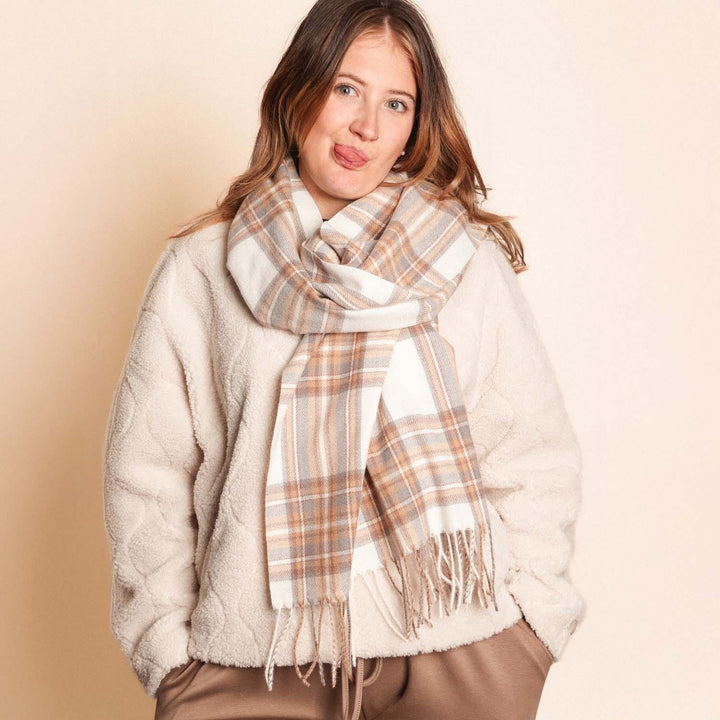 Zelly Cream Check Scarf