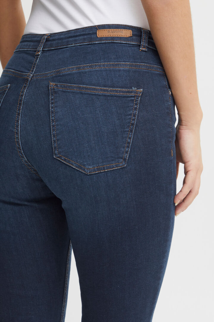 Byoung Dark Ink Luni Jeans