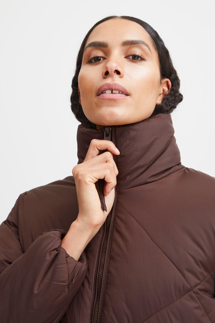 Byoung Chocolate Bomina Coat