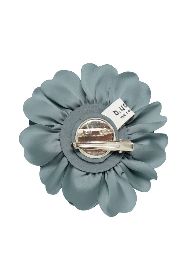 Byoung Dusty Blue Flower Accessory