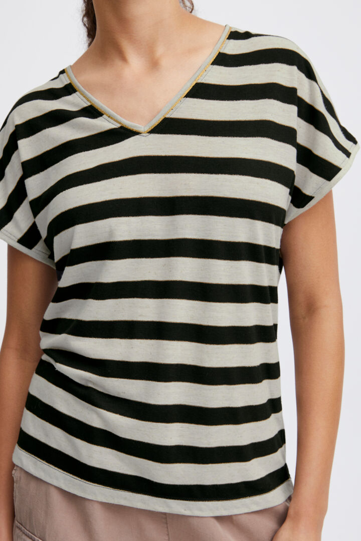 Byoung Black Stripe Santo T-Shirt
