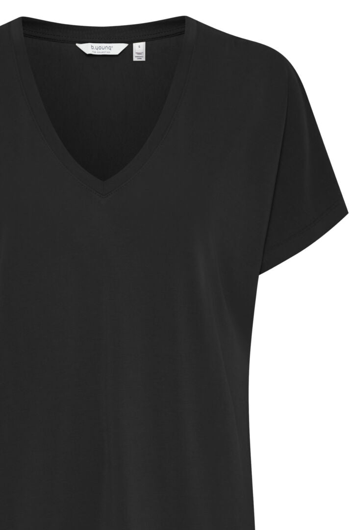 Byoung Black Perl Batwing T-Shirt