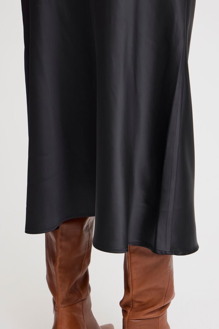 Fransa Black Nata Satin Skirt