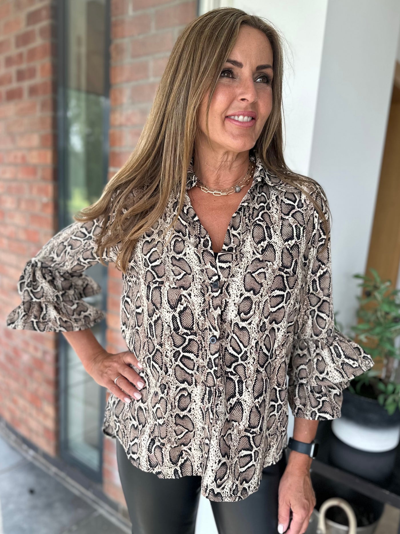 Snake Print Frill Sleeve Shirt