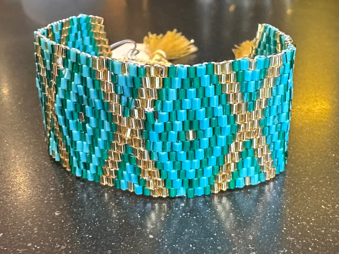 Zelly Turquoise & Gold Bracelet