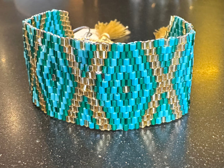 Zelly Turquoise & Gold Bracelet