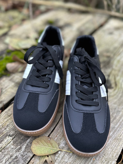 Black Dani Trainers