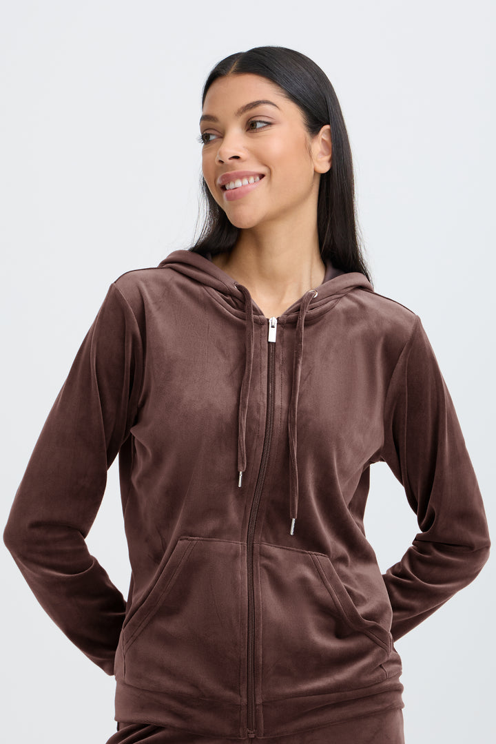 Byoung Chocolate Mitza Velour Set