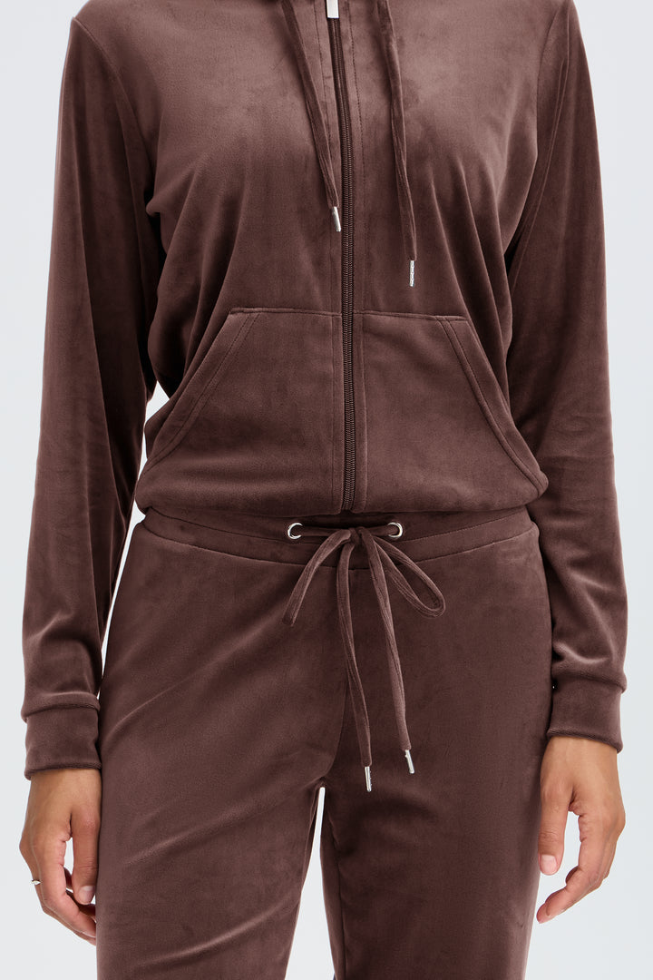 Byoung Chocolate Mitza Velour Set