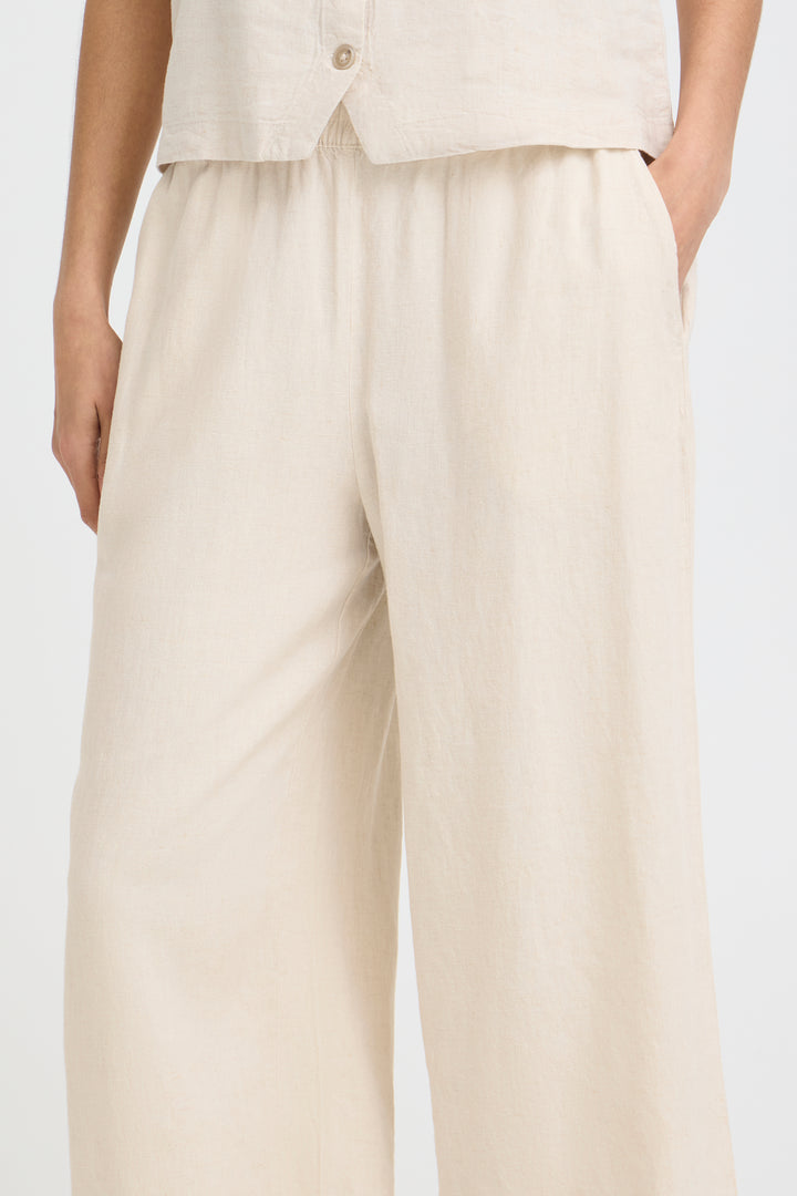 Byoung Sand Falakka Crop Pants