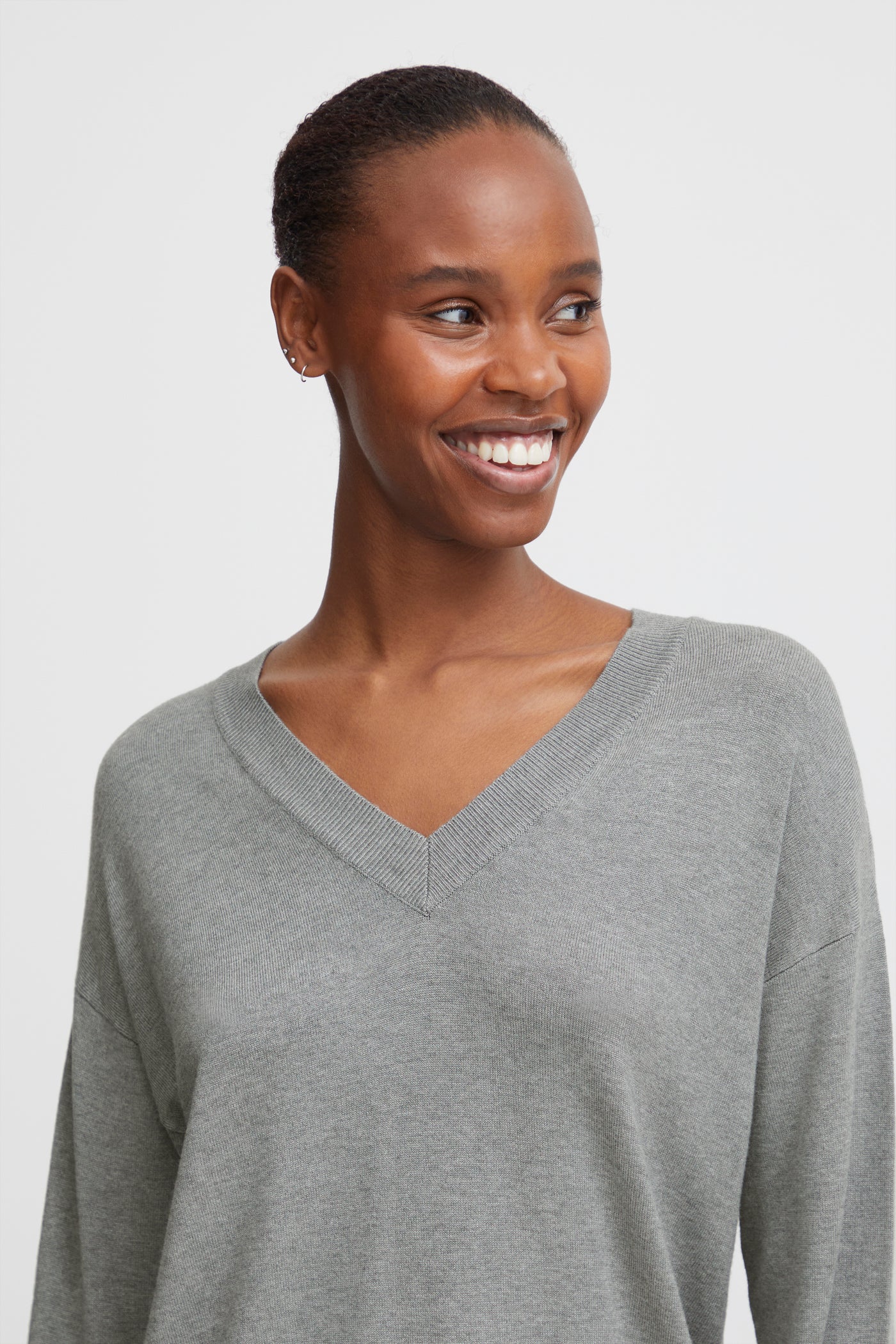 Byoung Grey Morla V Neck Jumper