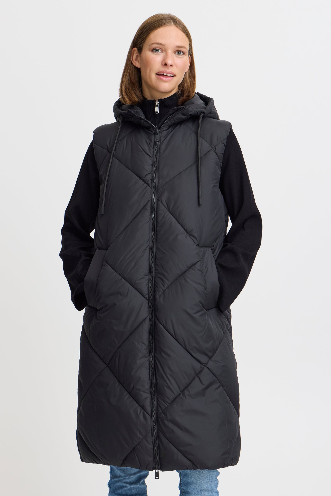 Byoung Black Bomina Long Gilet