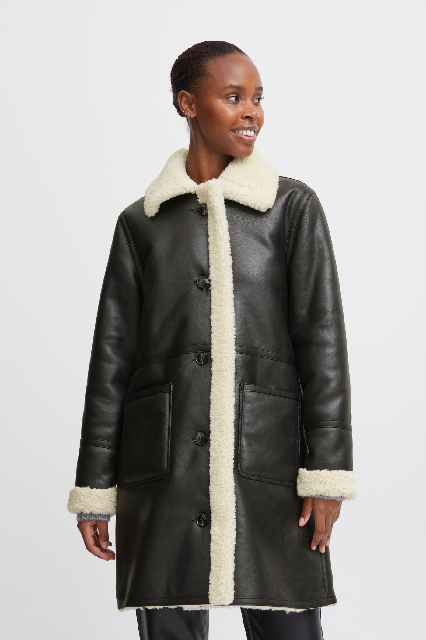 Byoung Black Asanne Coat