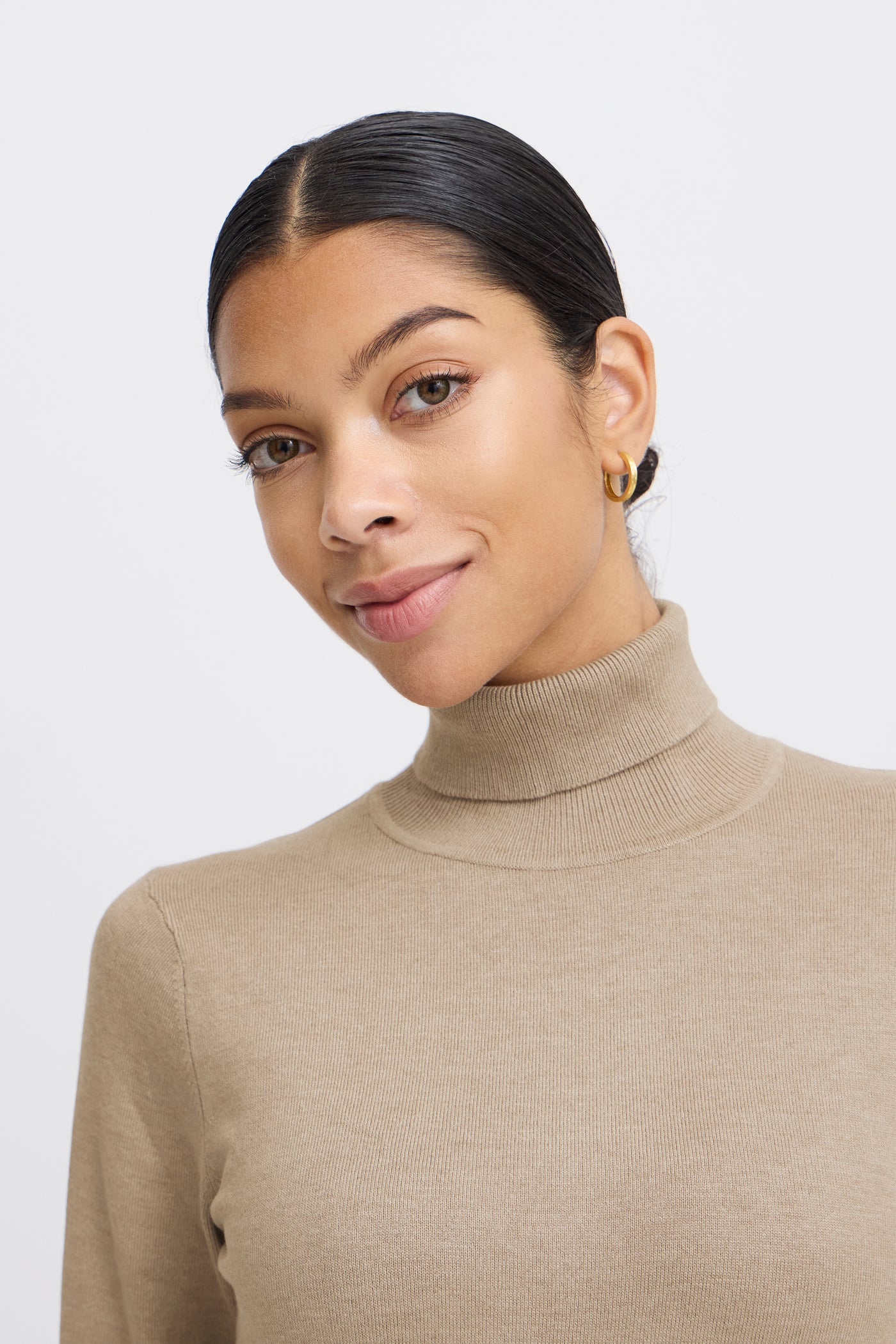 Byoung Sand Morla Rollneck