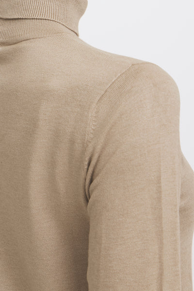 Byoung Sand Morla Rollneck
