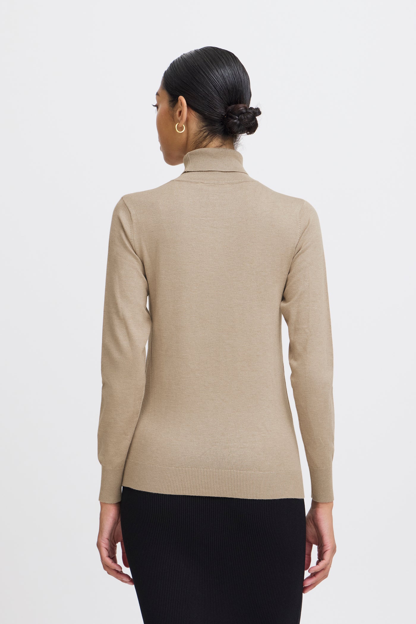 Byoung Sand Morla Rollneck