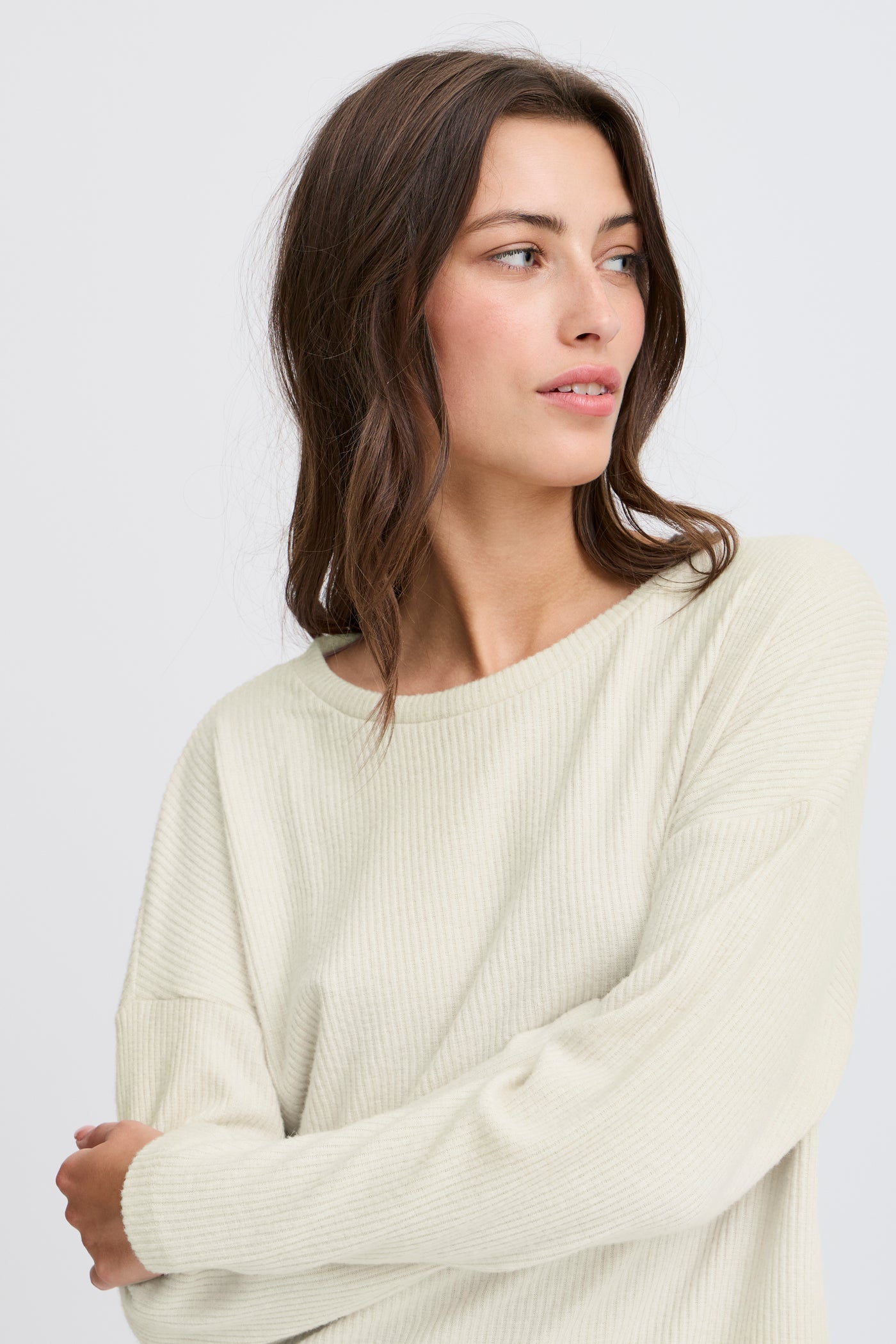 Byoung Sand Ribbed Pullover
