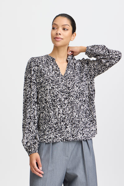 Byoung Monochrome Josa Blouse