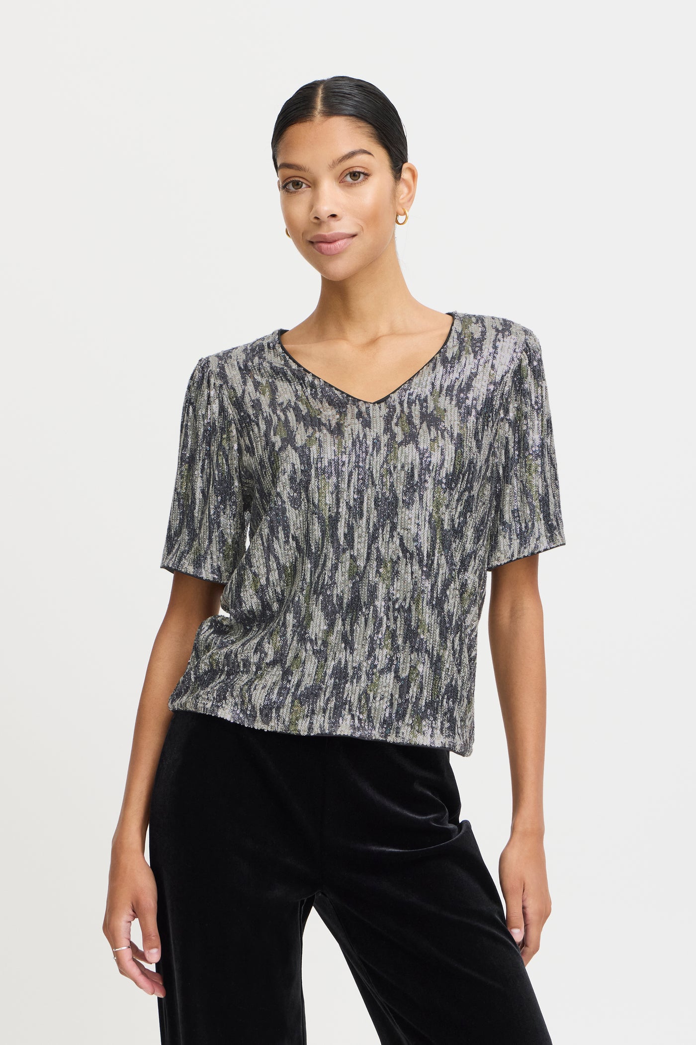 Byoung Sequin Solia Top