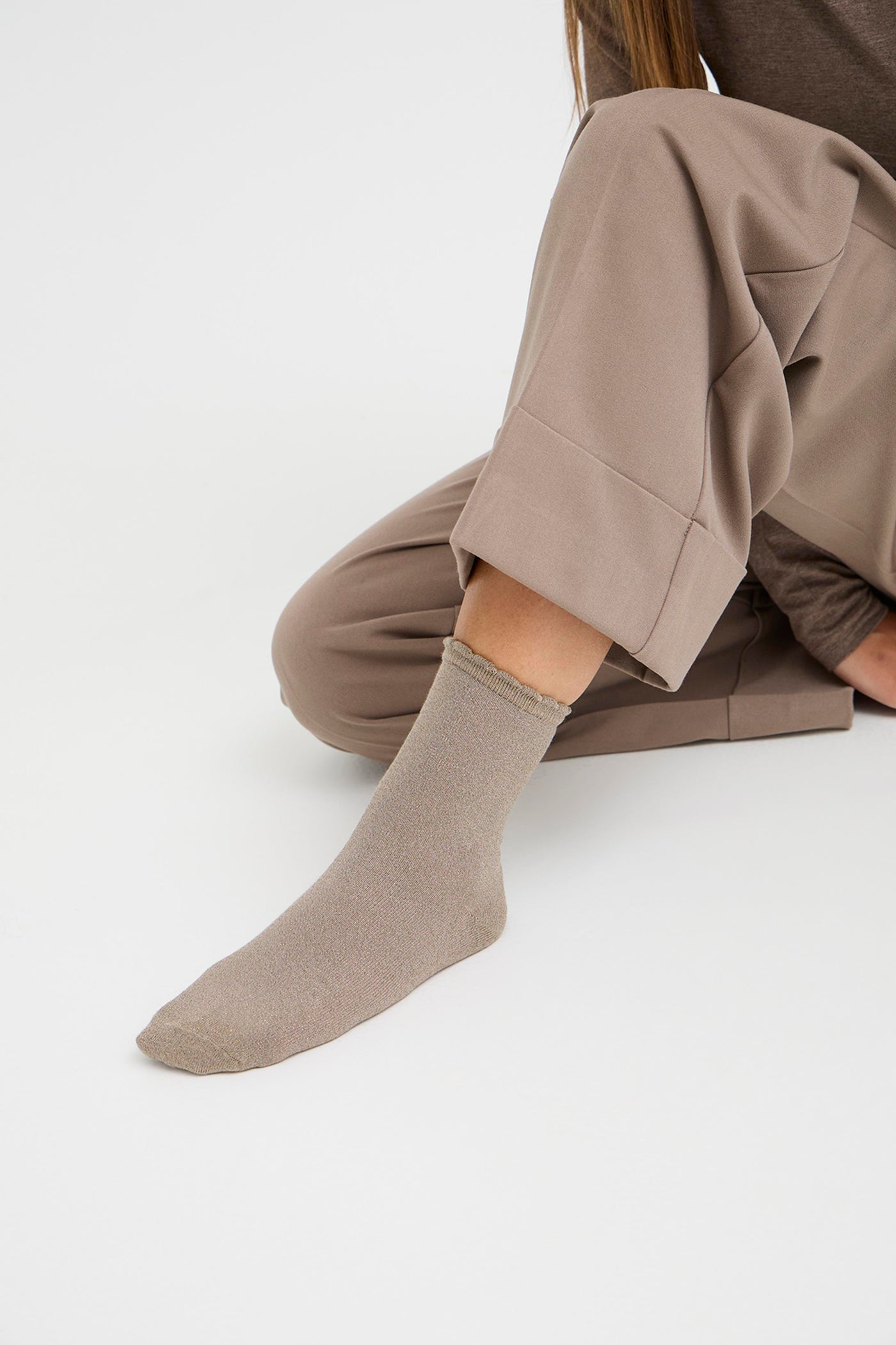 Byoung Walnut Lurex Socks