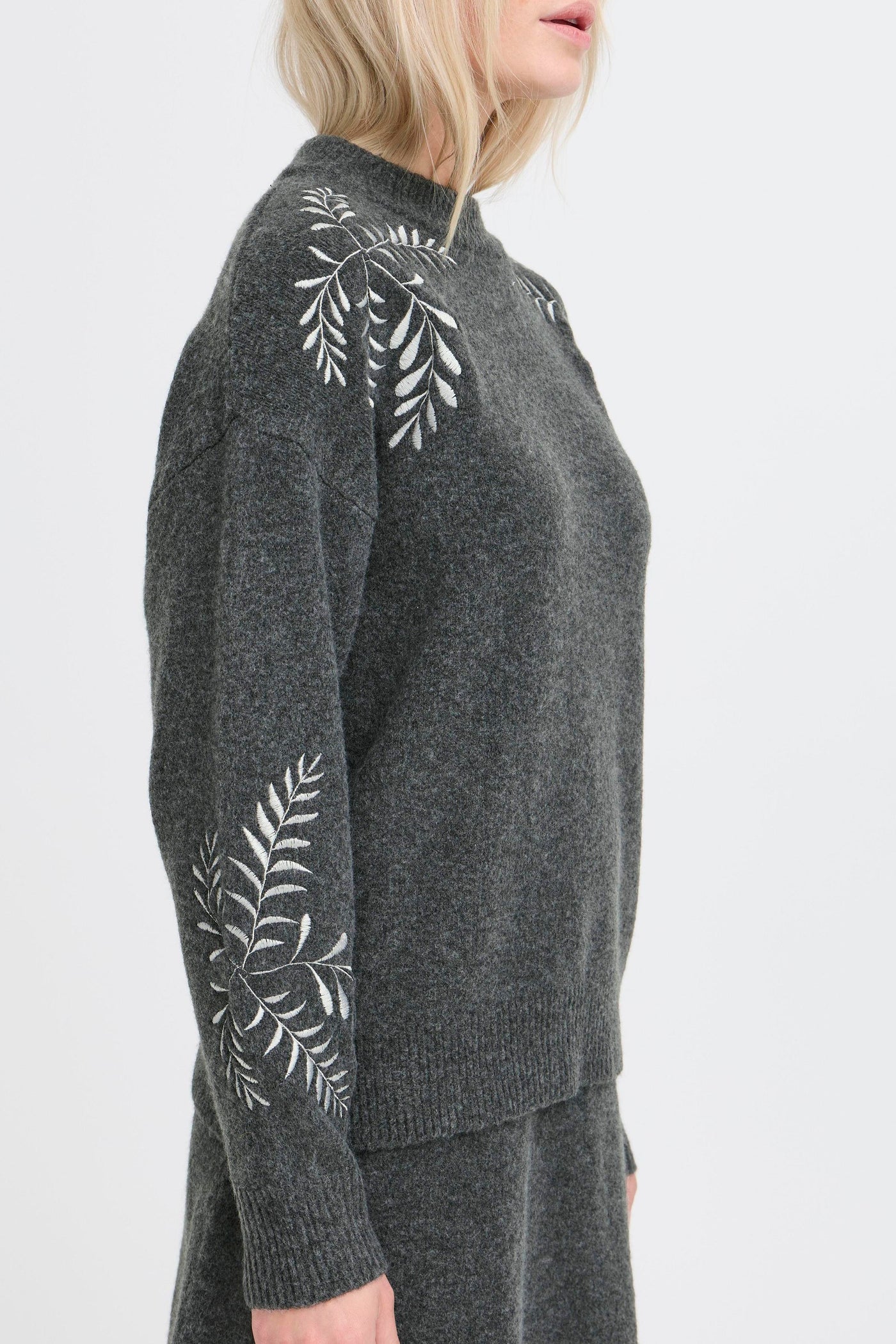 Byoung Grey Embroidered Jumper
