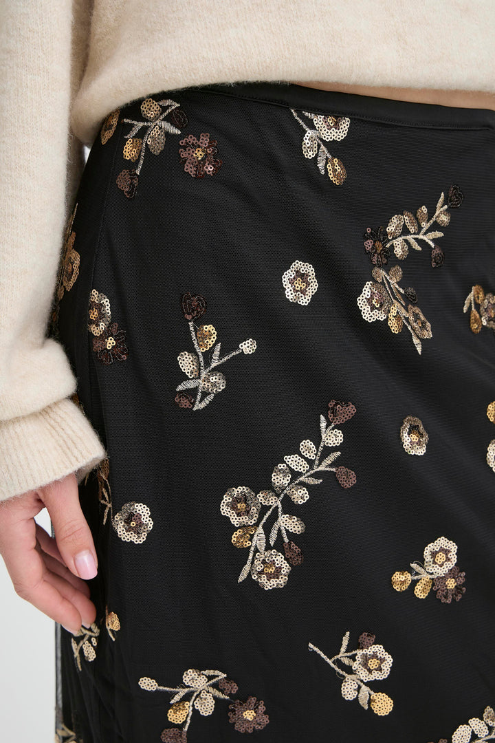 Byoung Floral Sequin Skirt