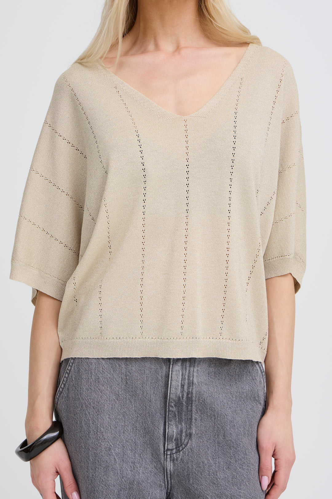 Byoung Gold Lurex Mobbe V Neck