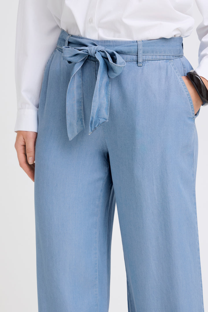 Byoung Light Denim Kosmo Crop Pants