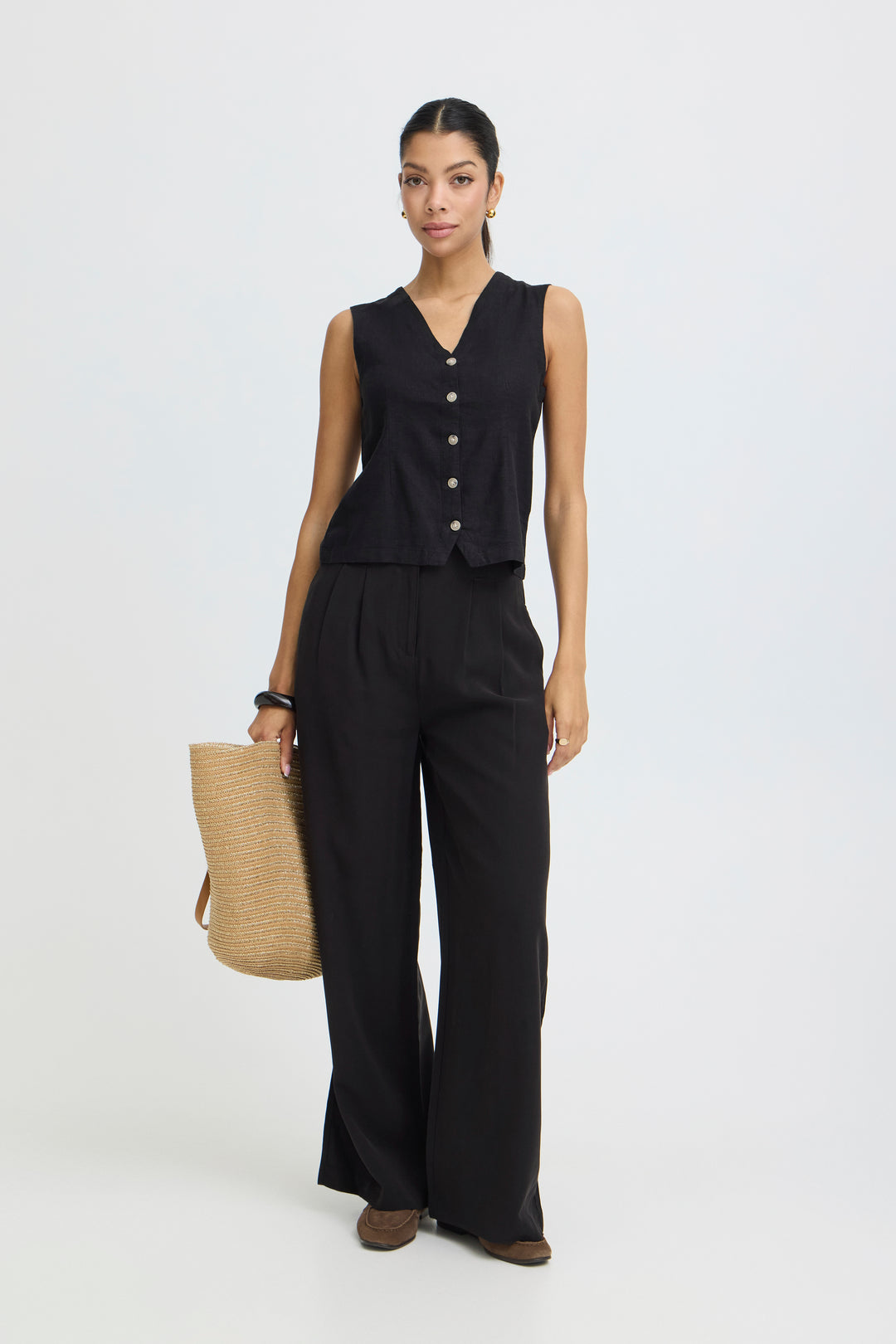 Byoung Black Falakka Waistcoat