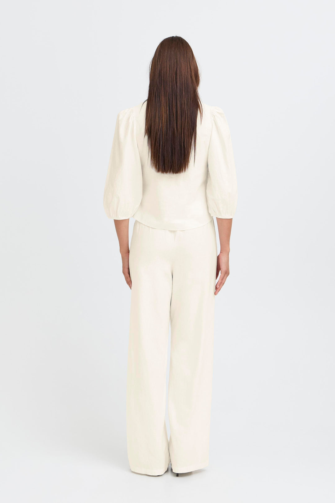 Byoung Cream Puff Sleeve Linen Top