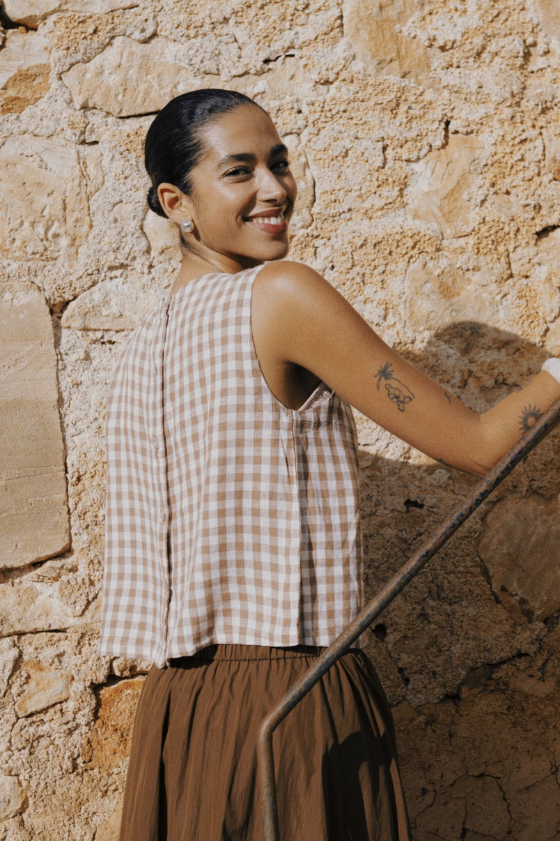 Byoung Linen Blend Check Mocha Top