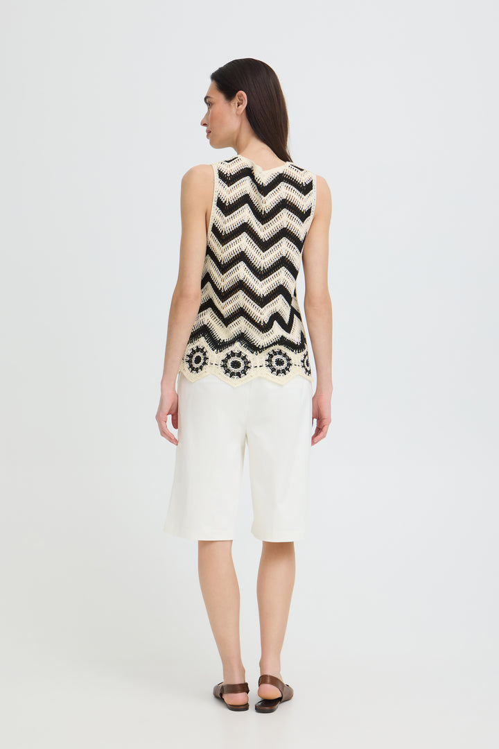 Byoung Monochrome Crochet Top