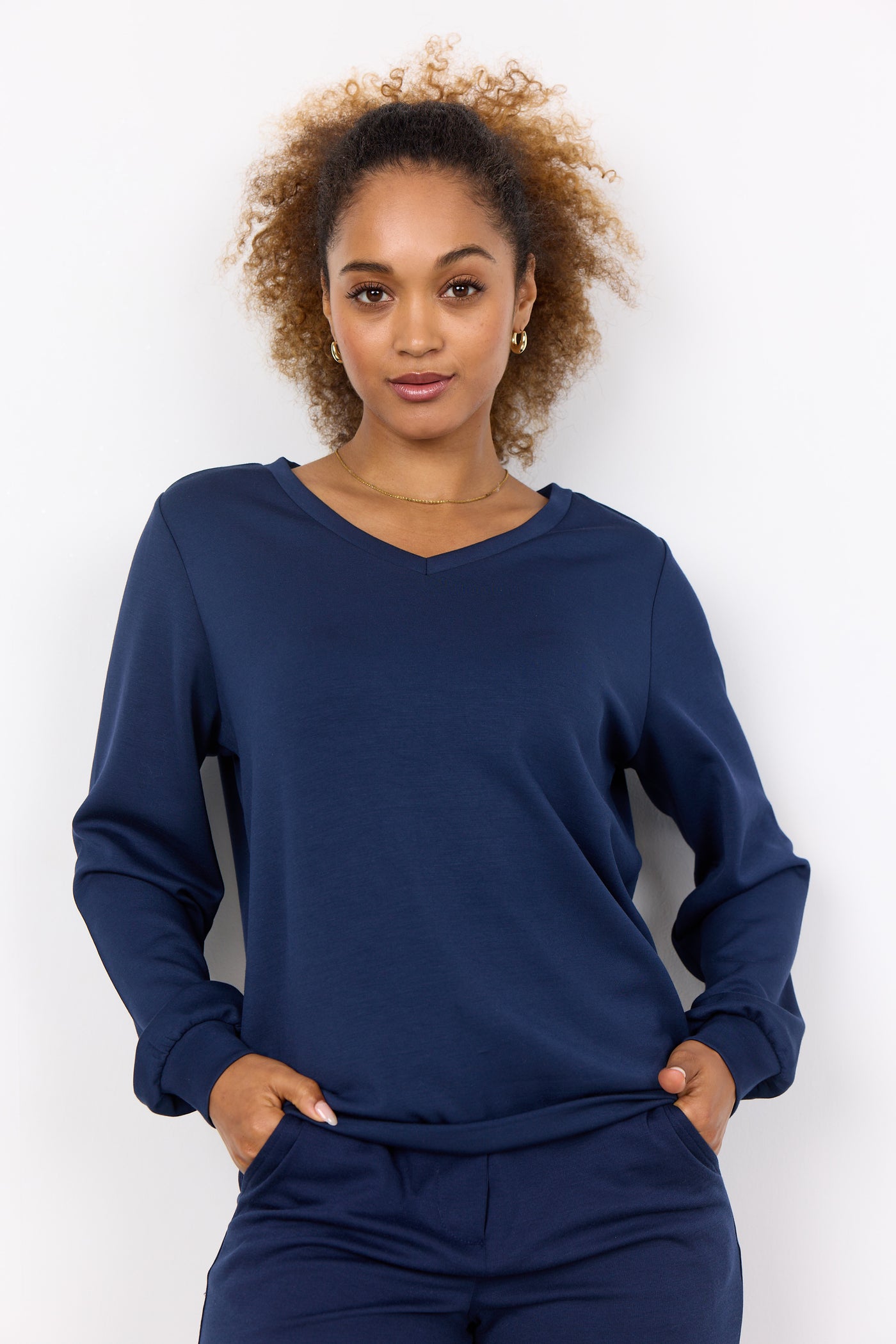 SC Navy Banu Jumper