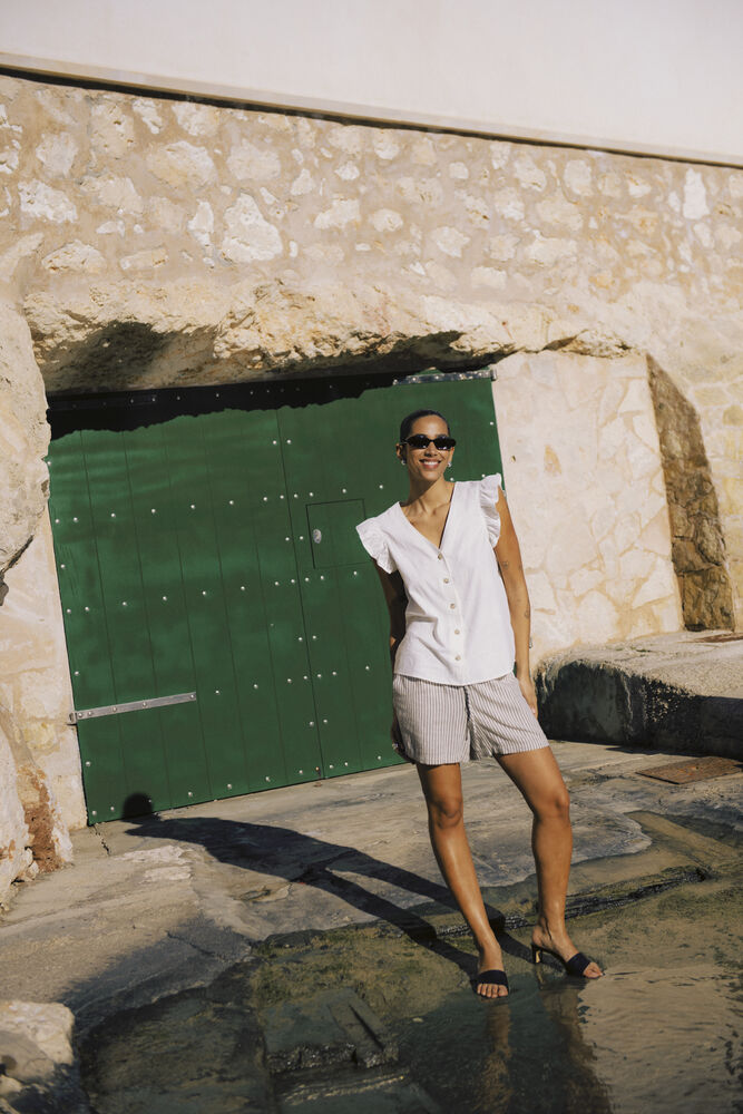 BYoung Linen Blend Stripe Shorts