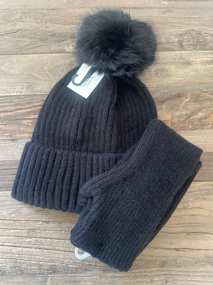 Black Hat & Hand Warmer Set