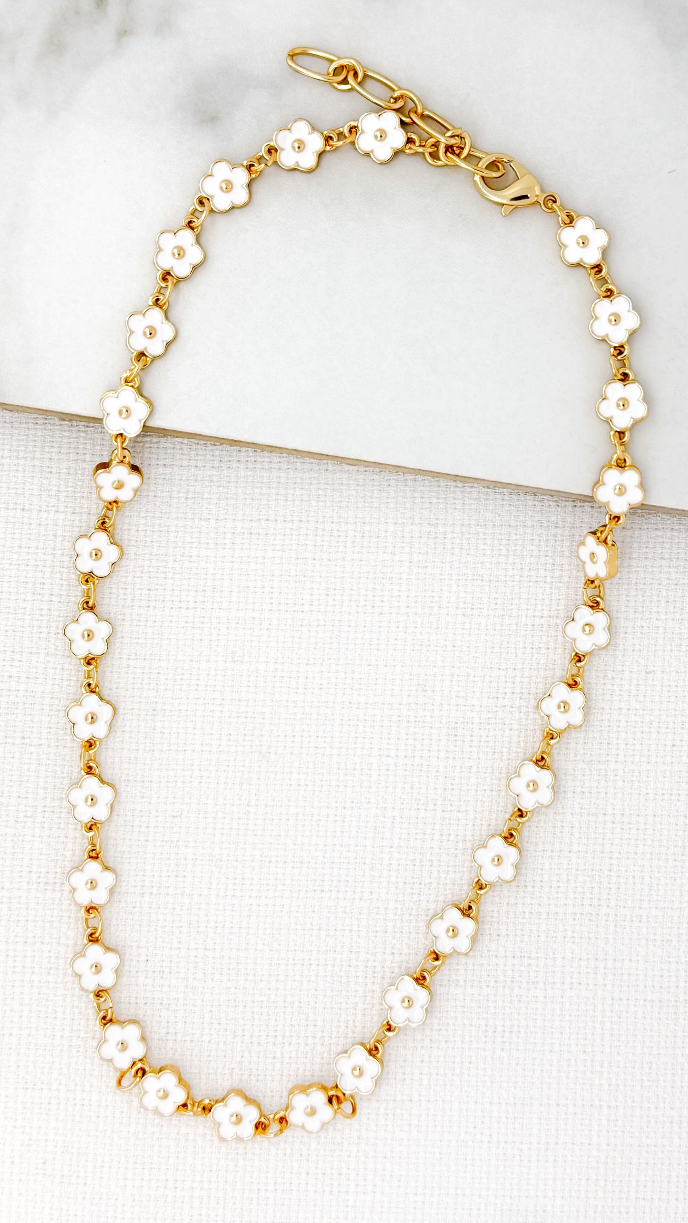 Gold & White Daisy Necklace