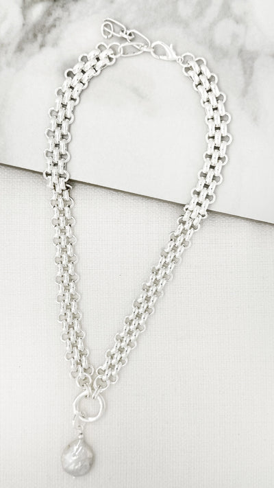 Silver Chunky Chain Pearl Pendant Necklace