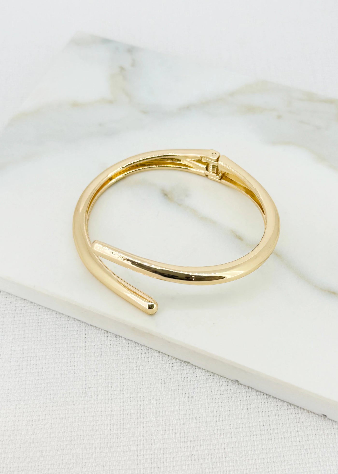 Gold Wrap Around Bangle