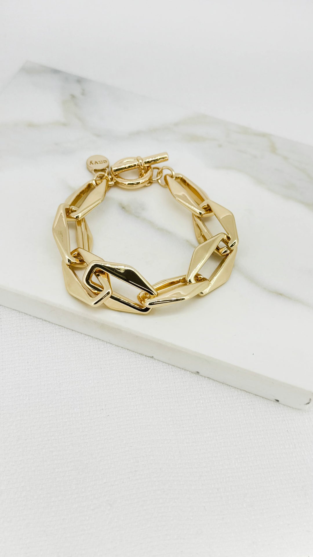 Gold Chunky Link T Bar Bracelet