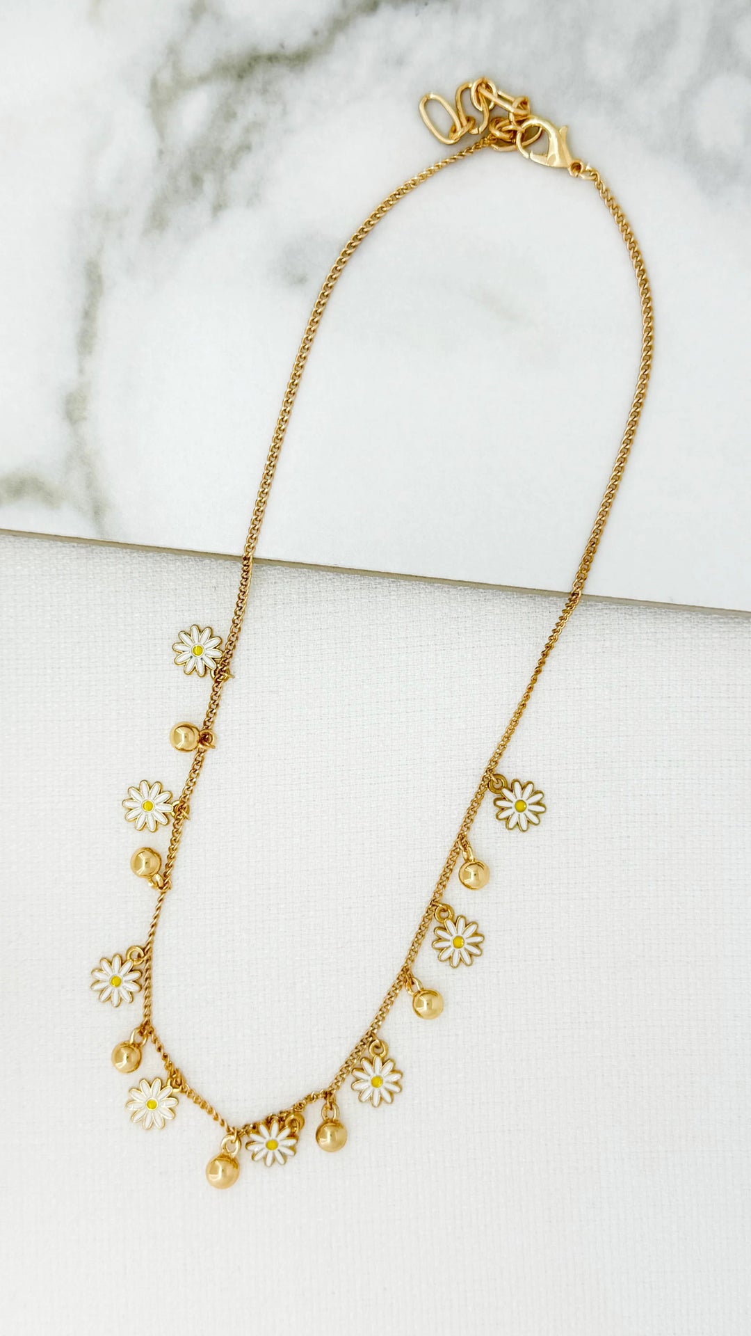 Gold Ball & Daisy Short Necklace