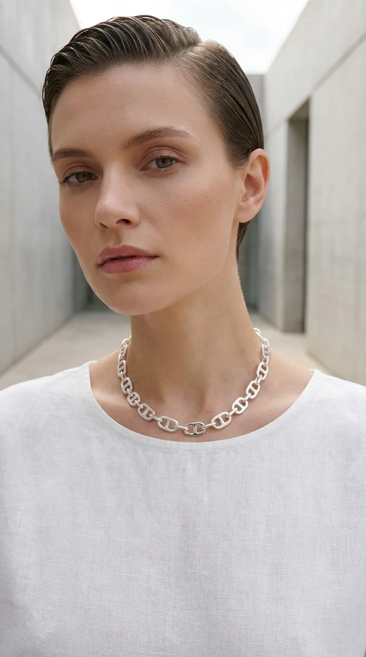 Short Silver Link Necklace