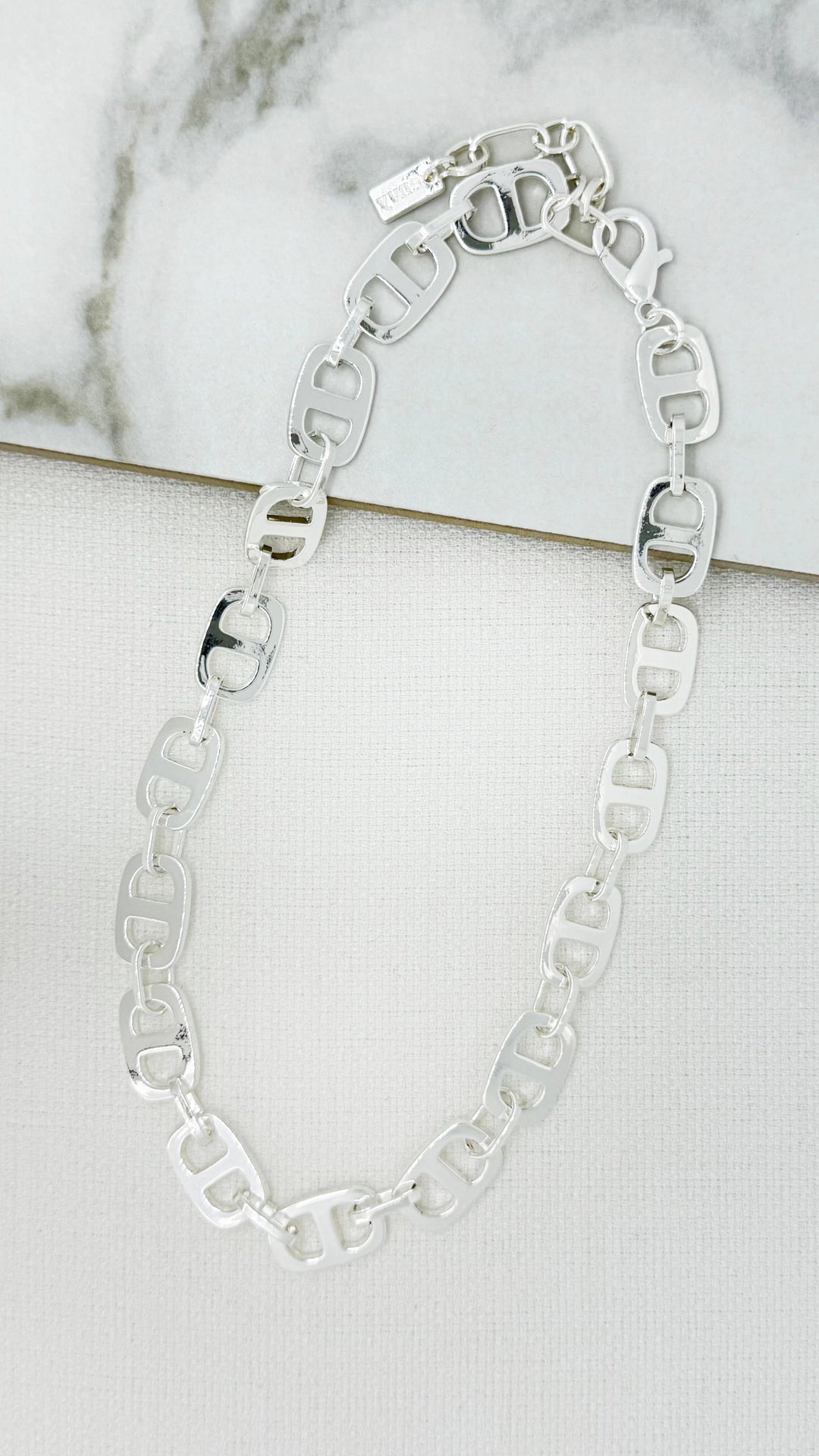 Short Silver Link Necklace