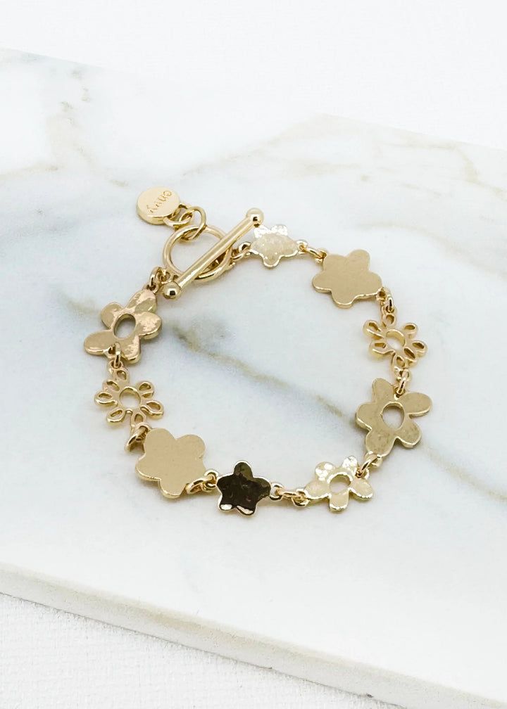 Gold Daisy T-Bar Bracelet