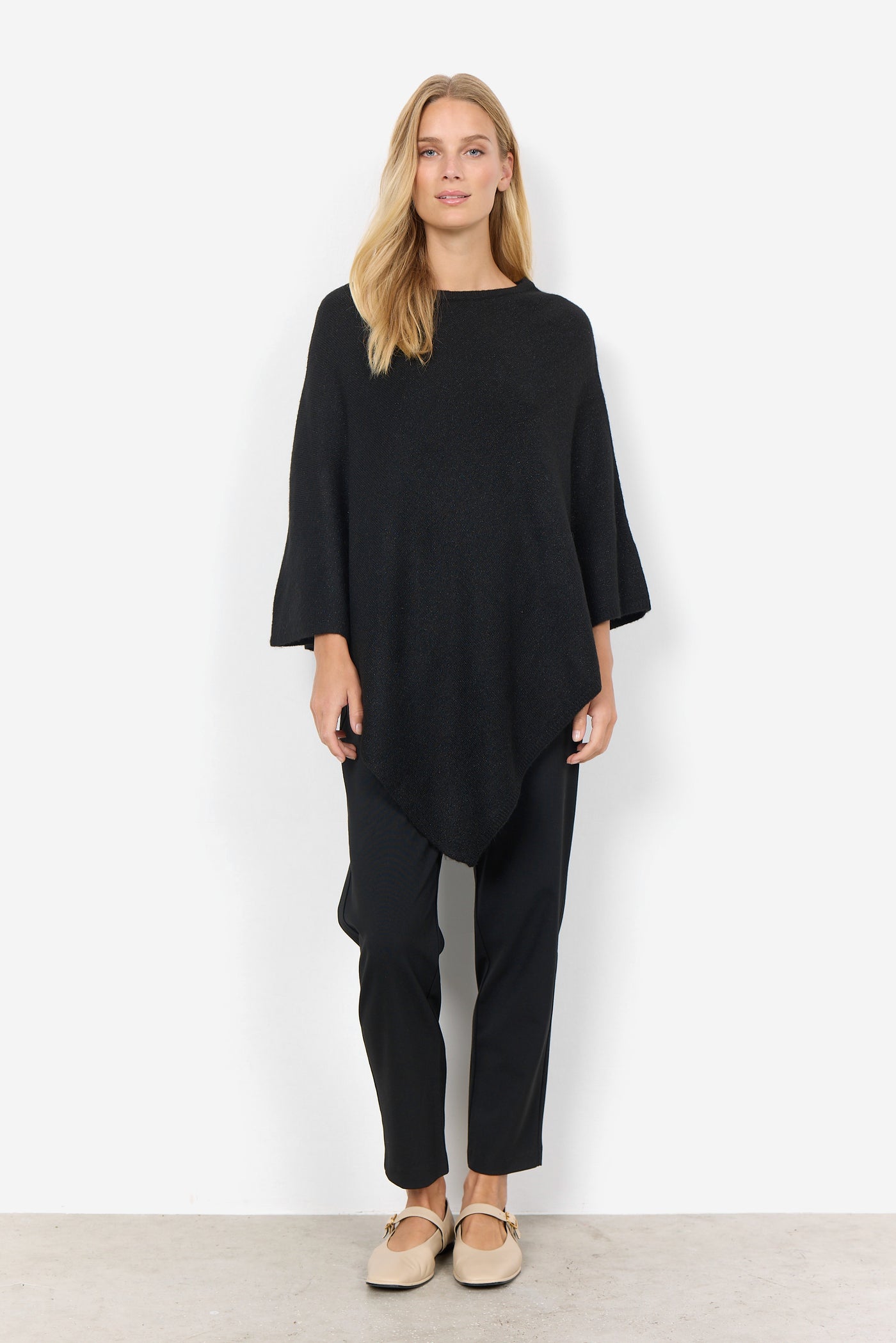 SC Black Lurex Viana Poncho