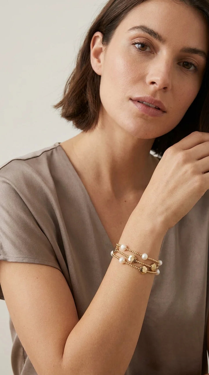 Gold Pearl & Flower Bracelet