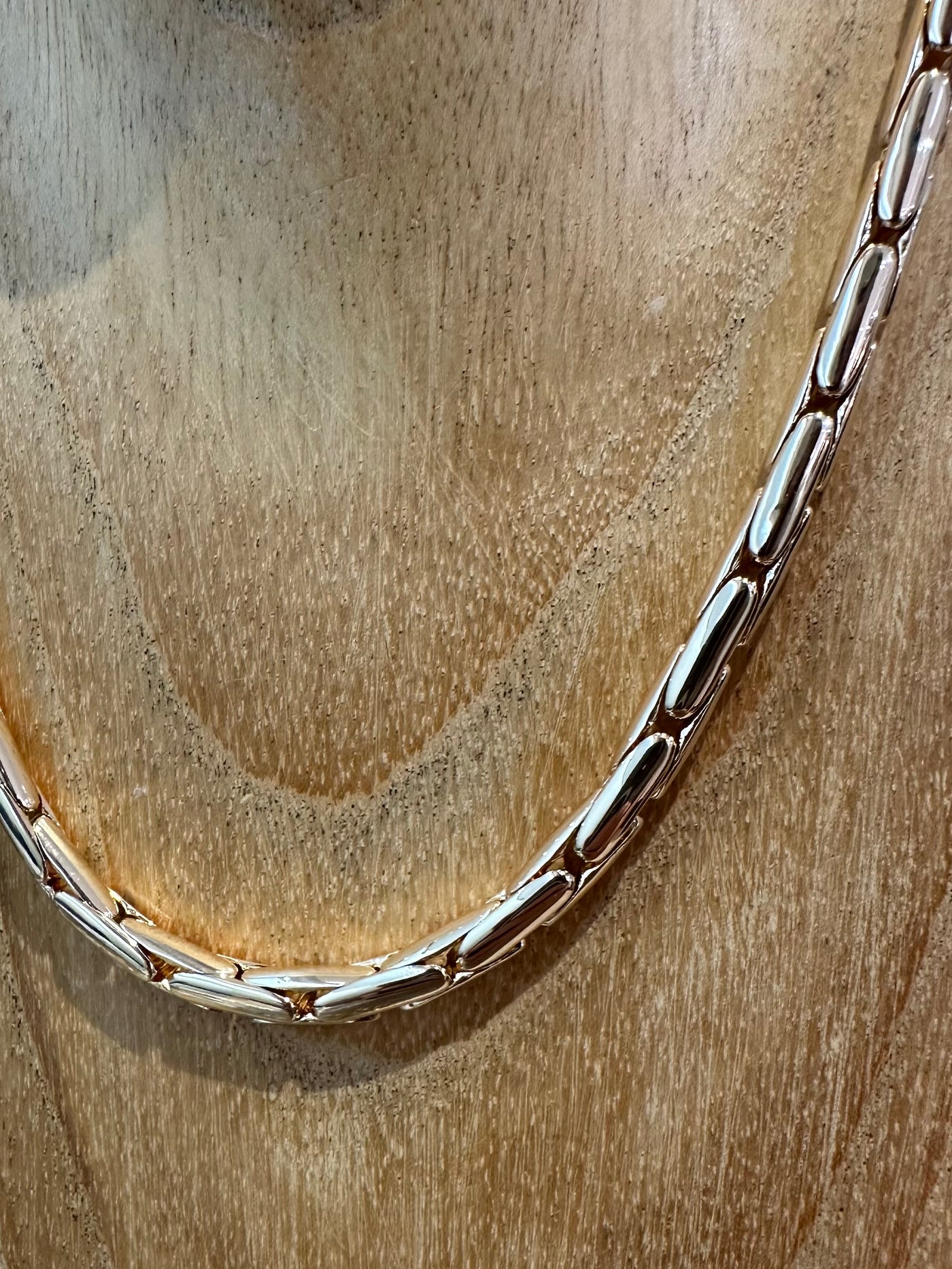 Gold Smooth Chain Short Necklace