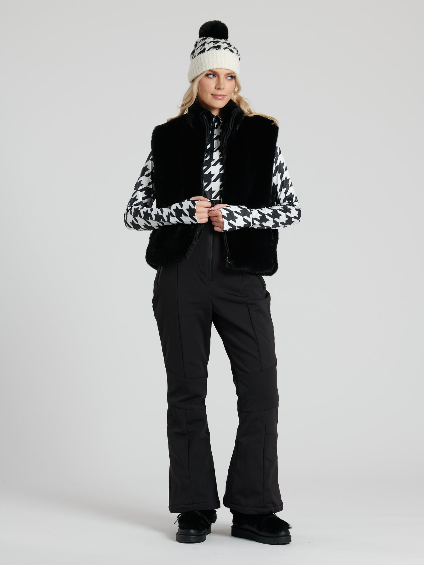 Black Faux Fur Zip Up Gilet