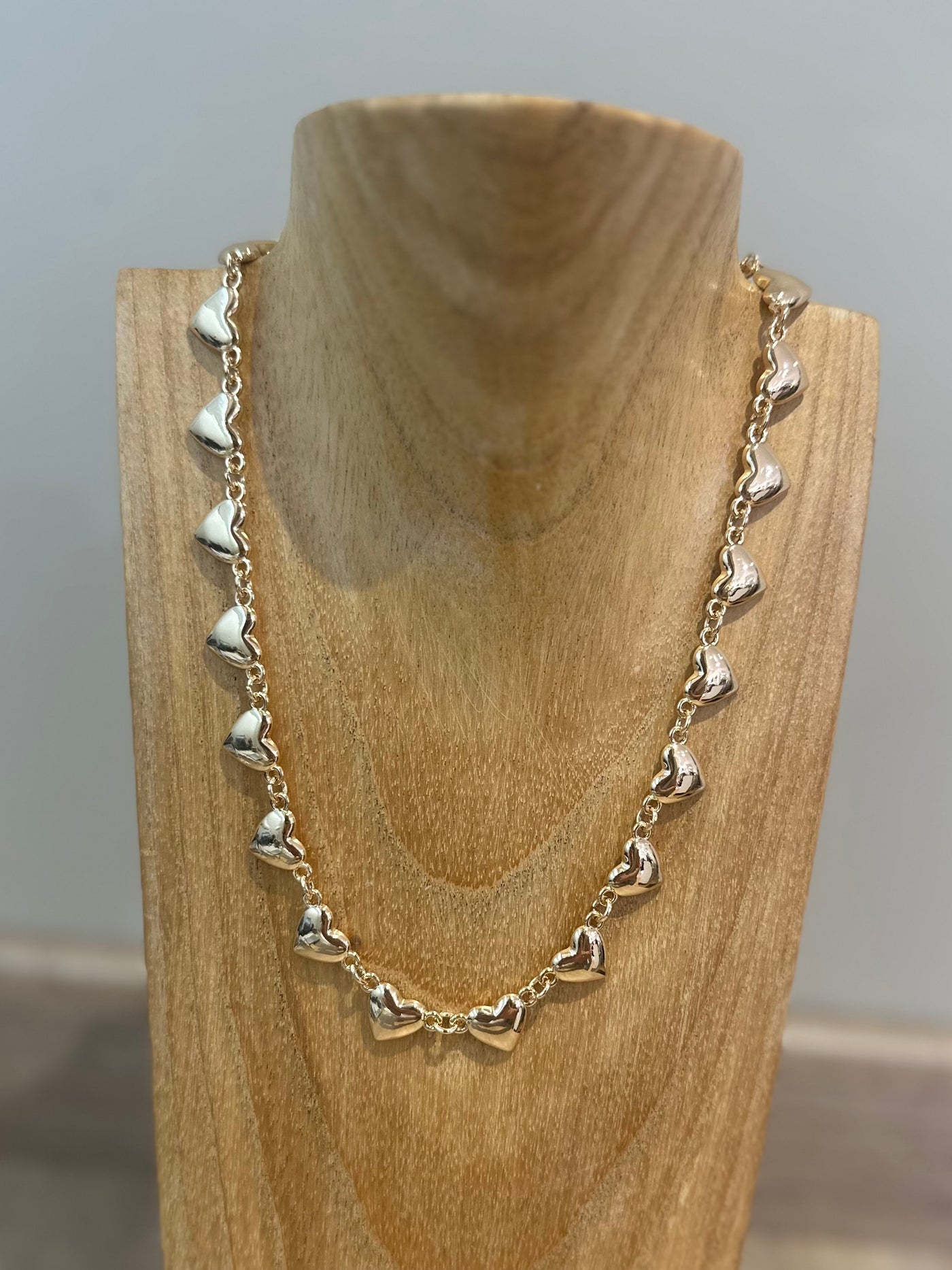 Gold Heart Link Necklace